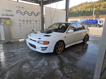 Subaru Impreza gc8 - 2
