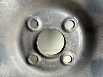 PNEU Barum 175/65 R15 (Letní) plus disky 5,5x14 - 2
