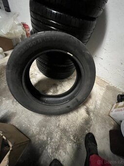 235/50/18 235 50 R18 - 2