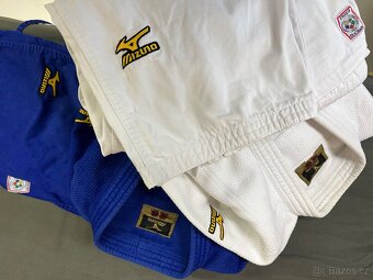 Kimono Yusho IJF 185 - 2