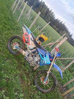 Yamaha YZ450F - 2