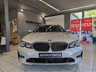 BMW Řada 3 330e xDrive ADVANTAGE, ČR, DPH - 2