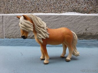 Prodám schleich set islandský pony. - 2