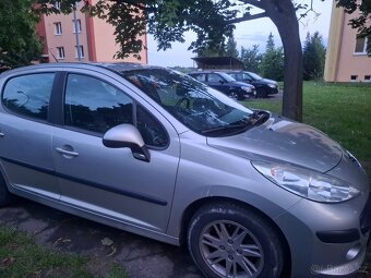 peugeot 207 1,4 r.v.2008 - 2