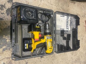Dewalt - 2