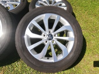 alu VW T-ROC,Passat B8,letní 215/55/17 Hankook - 2