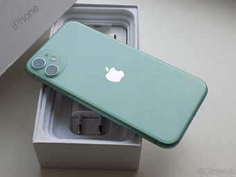 Smartphone Apple iPhone 11 Pro 256 GB zelený - 2