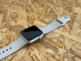 Apple Watch SE 40mm GPS 2022 ( Hvězdně bílý hliník ) - 2