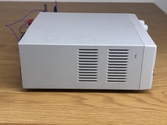 Spínaný laboratorní zdroj - Manson HCS-3400 - 2