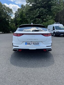 Kia ProCEED GT - 2