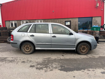 ŠKODA FABIA NA NÁHRADNÍ DÍLY - 2