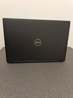 Dell Latitude 7400 - 2