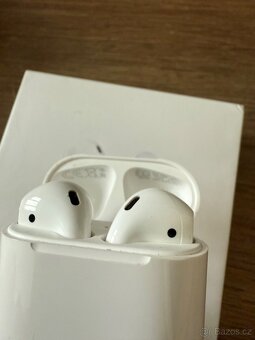 Apple AirPods 2019 - 2