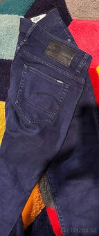 G-STAR W32 L 34 PÁNSKÉ KRÁSNÉ JEANS-RIFLE -TMAVÝ DENIM - 2