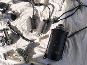 Kawasaki GPZ 500 - 2