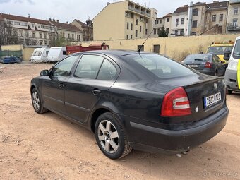 Octavia 2 tdi dsg 103kw elegance - 2