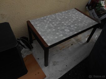 Konferenční stolek - 2