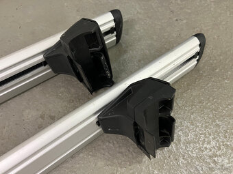 Střešní nosič Thule Wingbar na FORD S-Max - 2