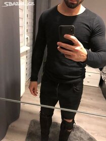 Černý svetr slim fit vel. S - 2