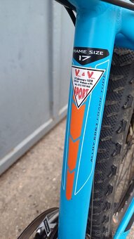 Author RIVAL 29, rám 17 - 2