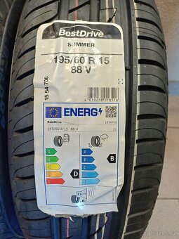 LETNÍ pneu BestDrive 195/60/r15 2ks - 2