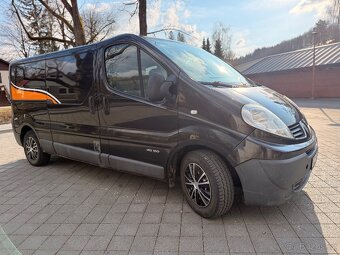 Renault Trafic 2,5dci Long - 2