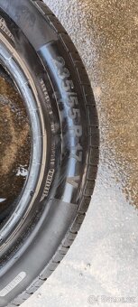 235 55 R17 V Continental - 2