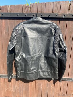 Kožená bunda. NAZRAN. - 2