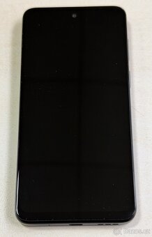 Motorola Moto G13 - 2