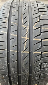 225/40R18 - 2