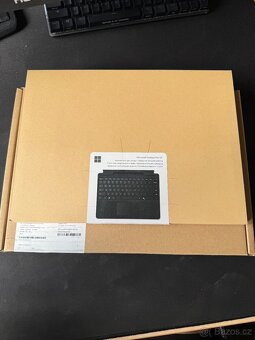 Microsoft Surface Pro 11 + klavesnice - 2