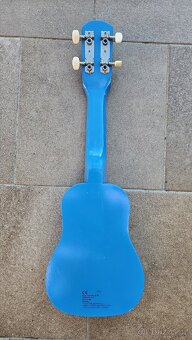 Dětská kytara ukulele - 2