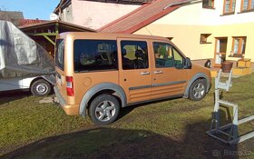 Ford Turneo Connect - 2