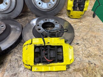 KOMPLETNÍ BRZDY BREMBO AUDI Q7/ VW TOUAREG 3.0 TDI - 2