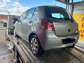 Toyota Yaris 1.3i 74 kw 11/2009 143 tkm koupeno v ČR - 2