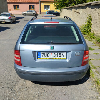 Škoda fabia 1,2 47kw r.v.2005 - 2