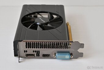 SAPPHIRE PULSE Radeon RX 570 MINI ITX - 2