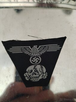 Vzácná nášivka Waffen SS - 2