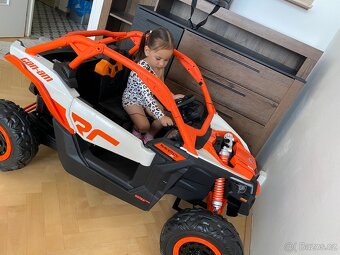 Elektrické autíčko pro děti - 2