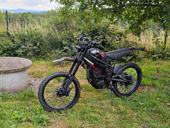 Elektro dirt bike Talaria MX5 Pro (13,4kW) homologovaná - 2