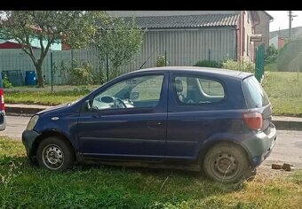 Toyota Yaris 1.0 50kw - 2