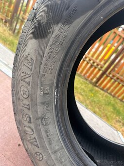 215/65 R16C - 2