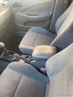 Chevrolet Lacetti - 2