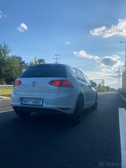 Volkswagen Golf VII 1.2 TSI Lounge - 2