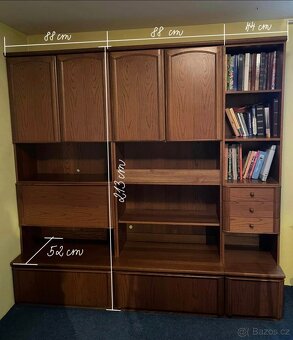 Obývací stěna z polomasivu - 2