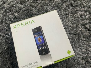 Sony Ericsson Ray - 2