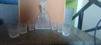 Ručně broušená karafa+ štamprle - 2