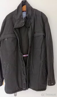 tmavě zelená zateplená  bunda vel.XL - 2