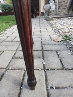 Starožitné židle Francie. - 2