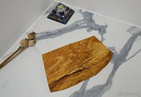 Olivové prkénko nepravidelné 290 x 150 x 21 mm - 2